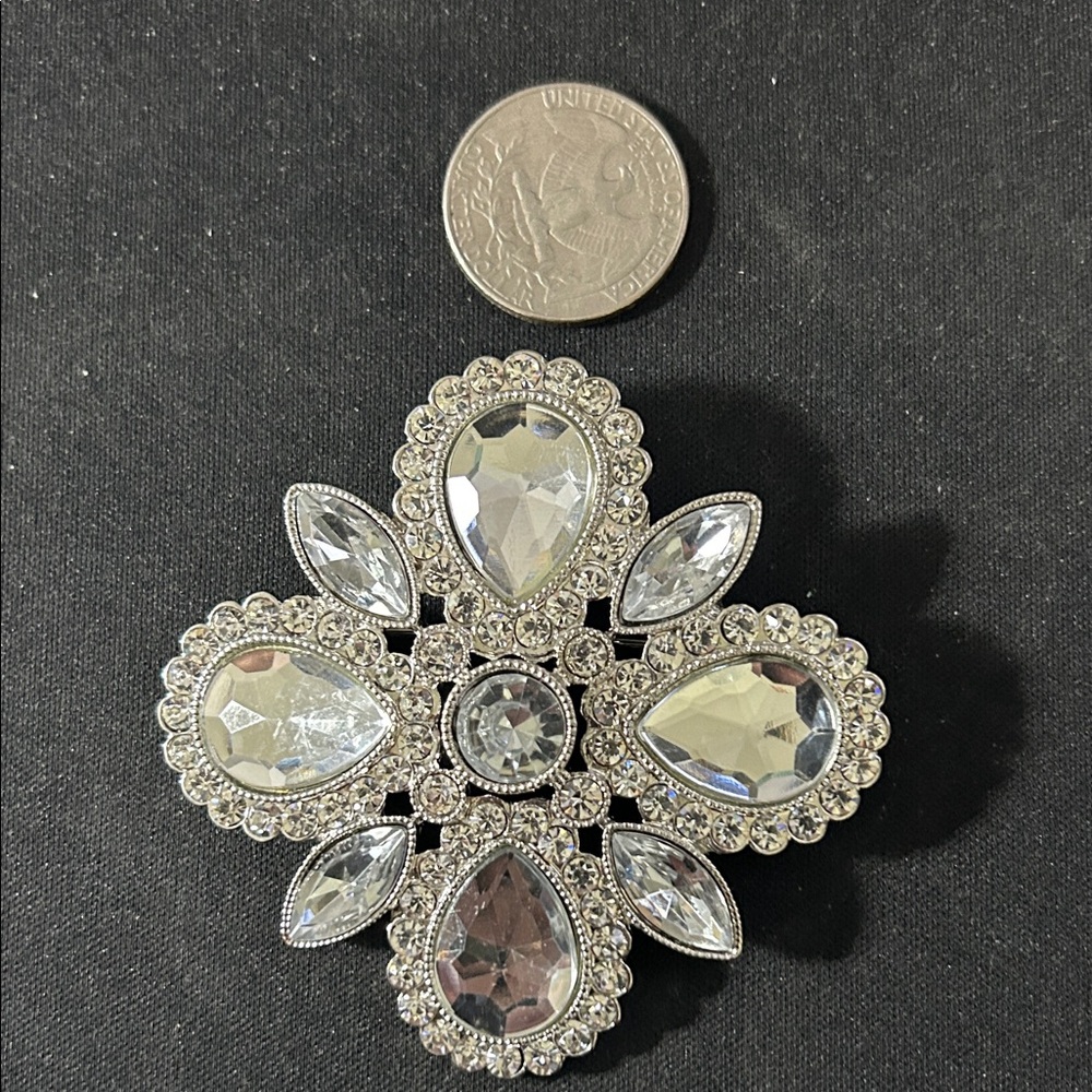 Crystal Teardrop Floral Brooch - Silver Tone